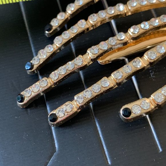 NOC C&C California Rhinestone Skeleton Hand Hair Clips Halloween Gothic … - Picture 3 of 9
